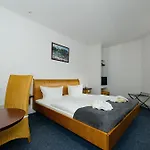 Hotel Hotel-pension Brandenburg Brandenburg (Brandenburg an der Havel)