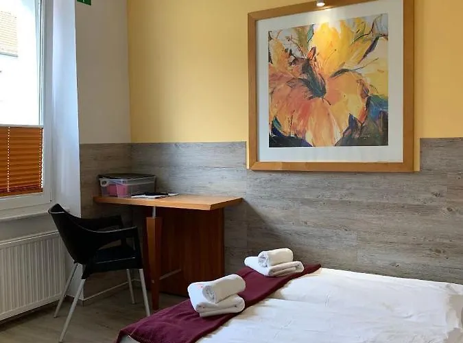 Hotel-pension Brandenburg Brandenburg (Brandenburg an der Havel)